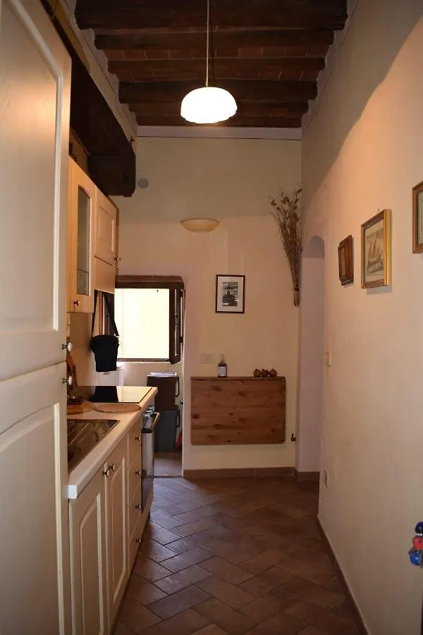 Apartment Ferienwohnung Casa San Michele - Monolocale Con Bagno E Cottura Piombino