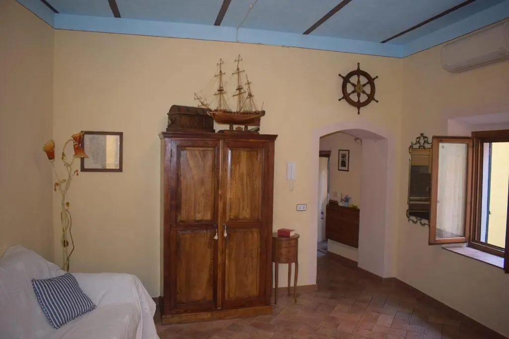 Appartamento Casa San Michele - Monolocale Con Bagno E Cottura Piombino 0*,  Italia